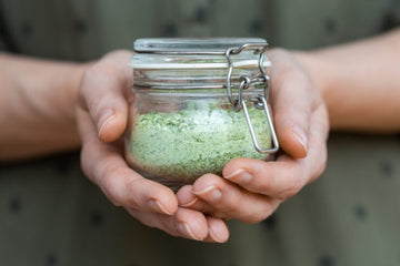 Super Greens Powder Benefits for Wellness Routines