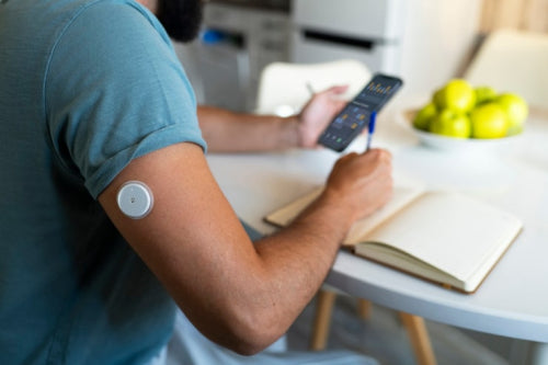 Understanding How Continuous Glucose Monitoring Devices Can Help You Manage Your Health