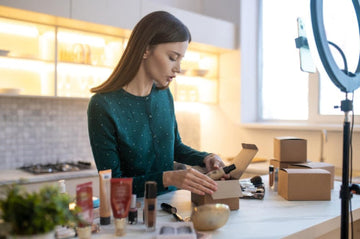 How E-Commerce Is Enabling Rapid Launches of Trending Health and Personal-Care Brands