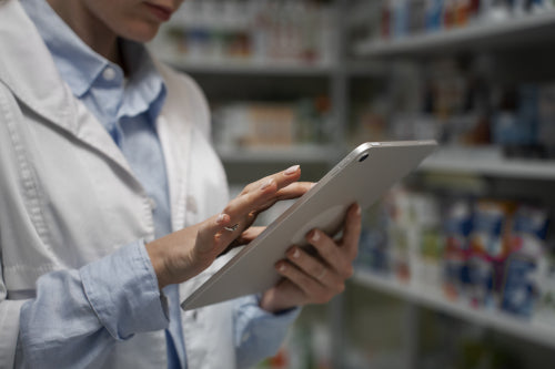 Local Pharmacies Strengthen Digital Services as Consumers Turn to Online Wellness Shopping