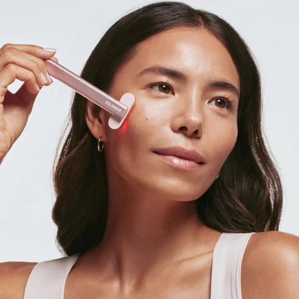 Solawave 4-in-1 Red Light Therapy Skincare Wand (Gold)