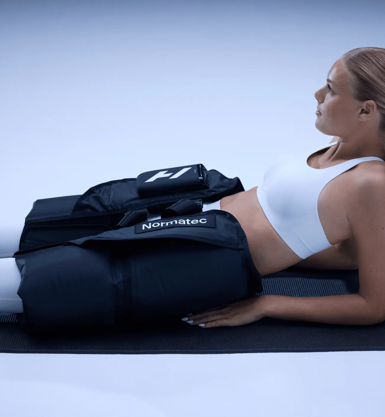 Hyperice Normatec Elite Hips Compression Recovery System
