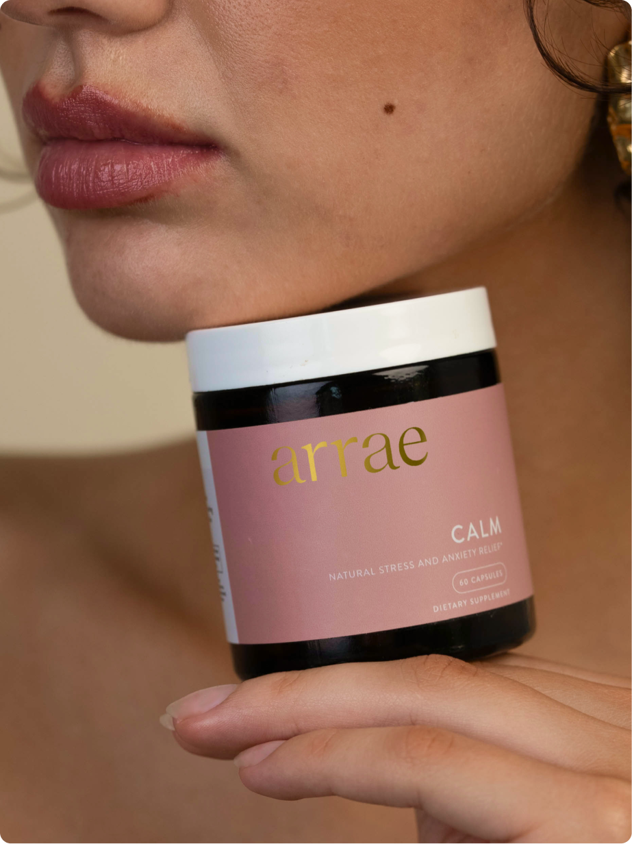 Arrae Calm Stress Support, 60 Capsules — product and lifestyle detail 1