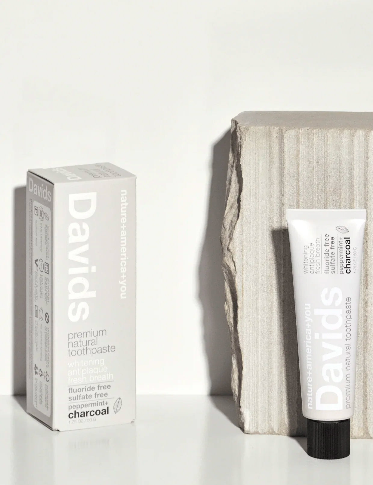 Davids Travel Size Premium Toothpaste (Charcoal+Peppermint)(1.75 oz)