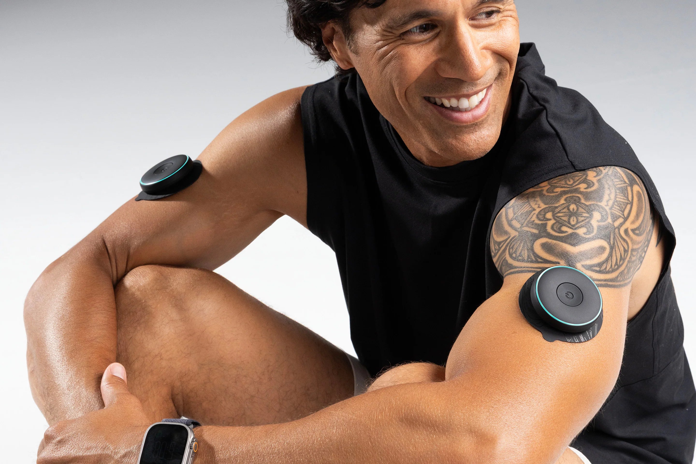 Chirp Halo™ Wireless Muscle Stim – FDA-Cleared TENS & EMS Muscle Recovery Device