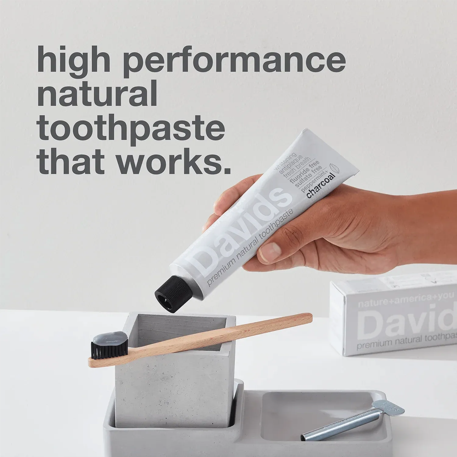 Davids Premium Toothpaste (Charcoal+Peppermint)