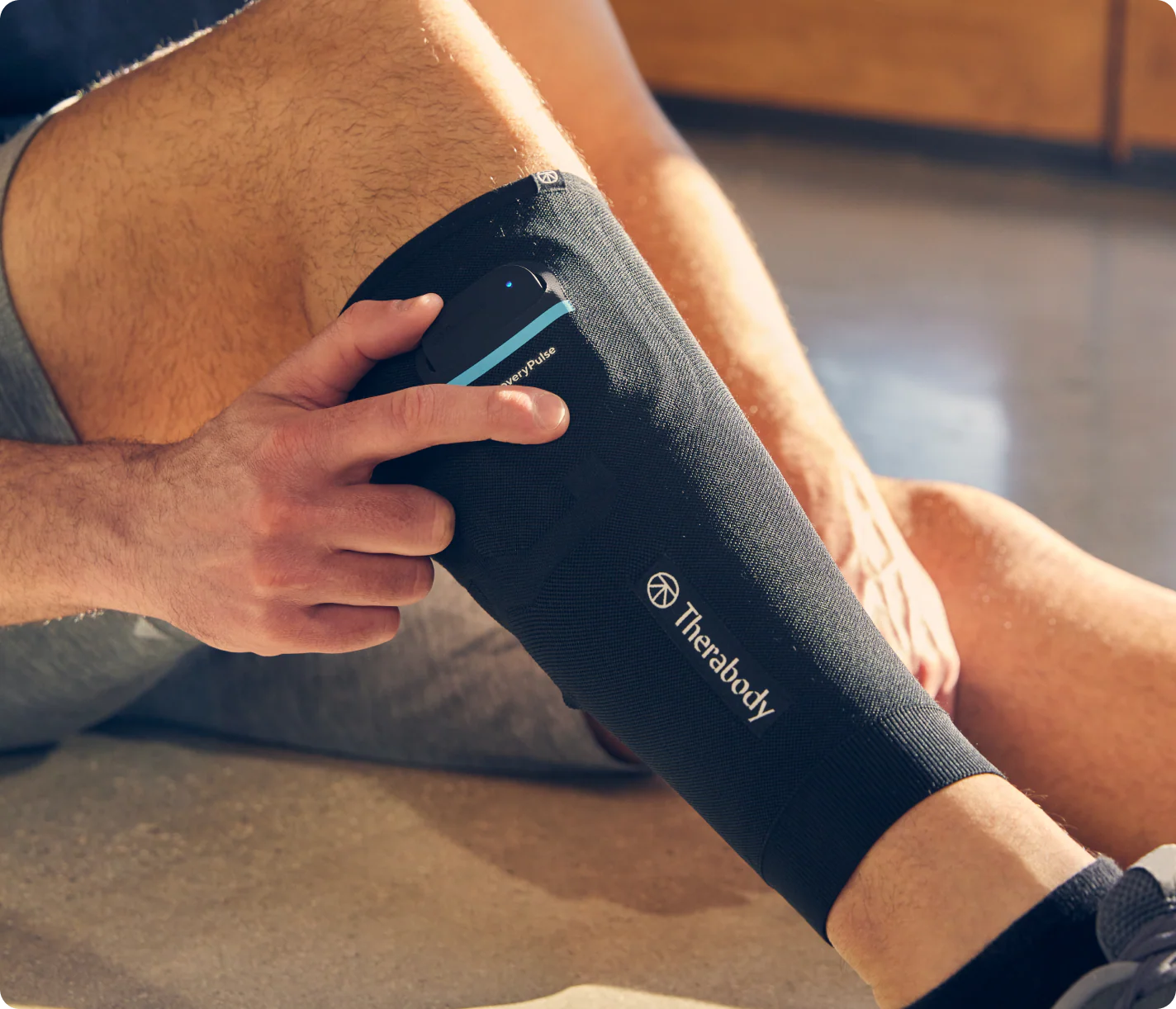 Therabody RecoveryPulse Calf Compression Sleeve